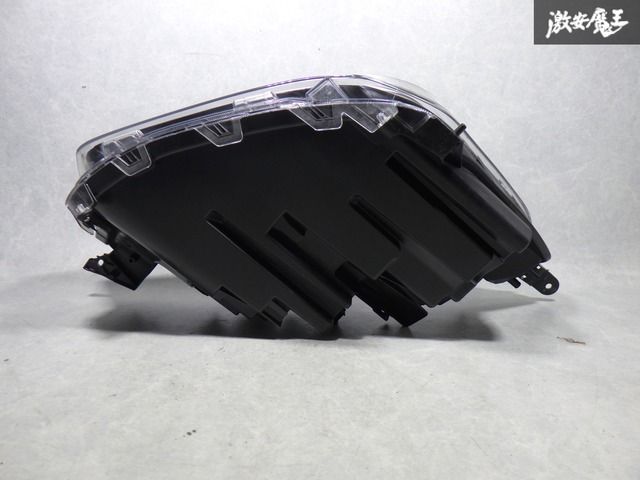 トヨタ 純正 A200A ライズ ヘッドライト LED 左側 助手席側 ICHIKOH