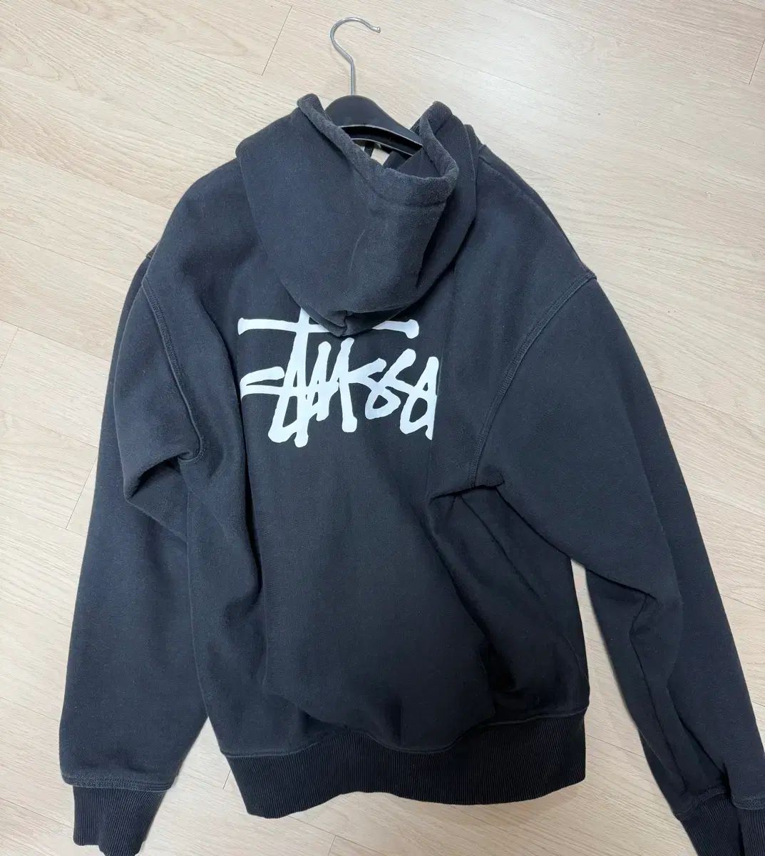 STUSSY ステューシー バッグ ロゴ WHO パーカー ブラック サイズ M