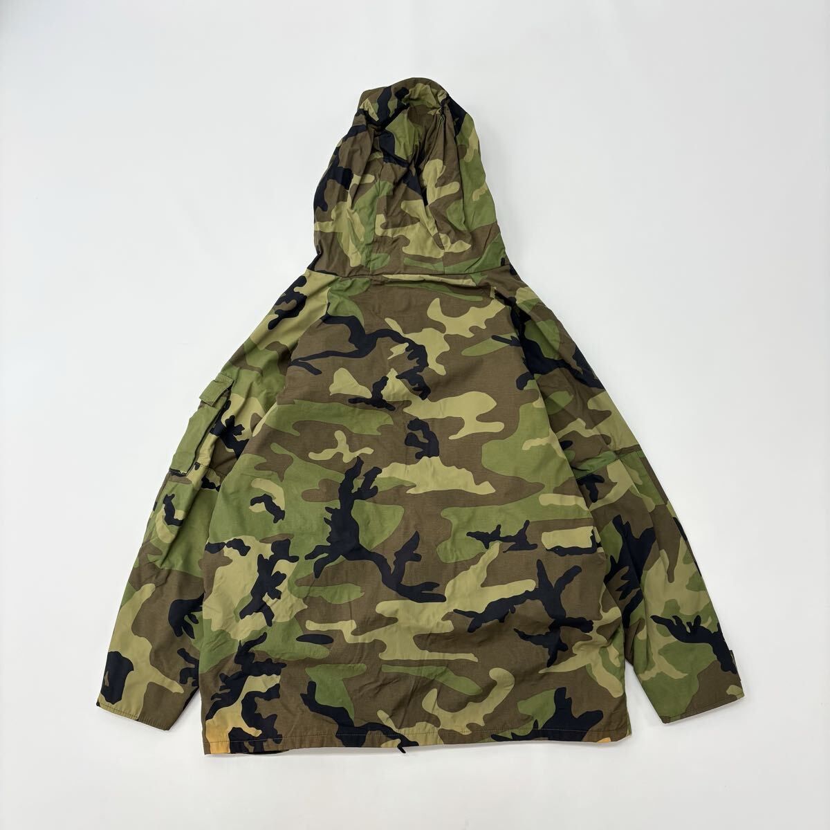 ECWCS マルチカムカモフラージュパーカー　Mサイズ　新品　レプリカ US.ARMY レプリカ ECWCS マウンテン パーカー カモ 迷彩 ミリタリー