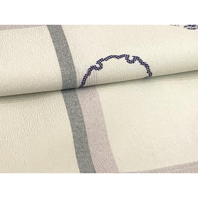 白系 格子に雪輪