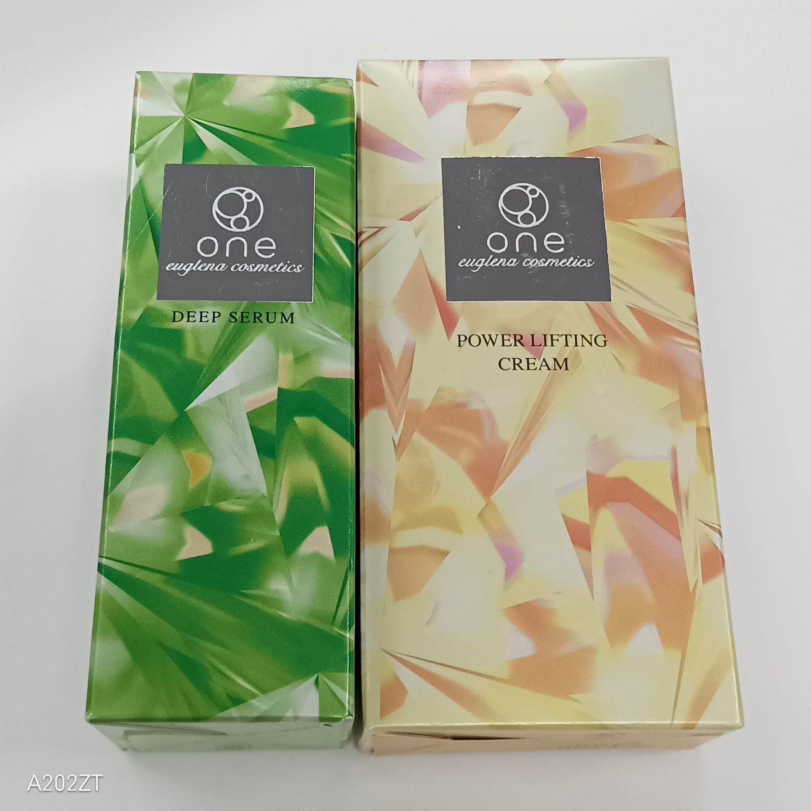 M2723 ユーグレナ one ディープセラム＜美容液＞ 30ml／オールインワン