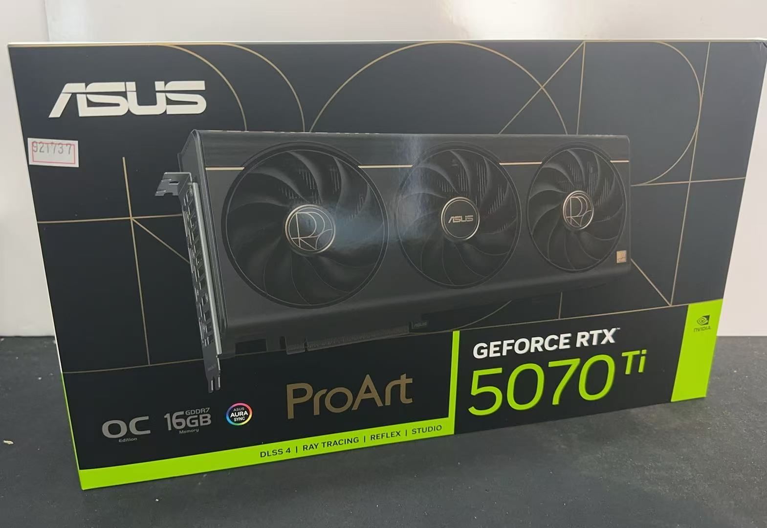 ASUS ProArt GeForce RTX PROART- -O 16 G 921737