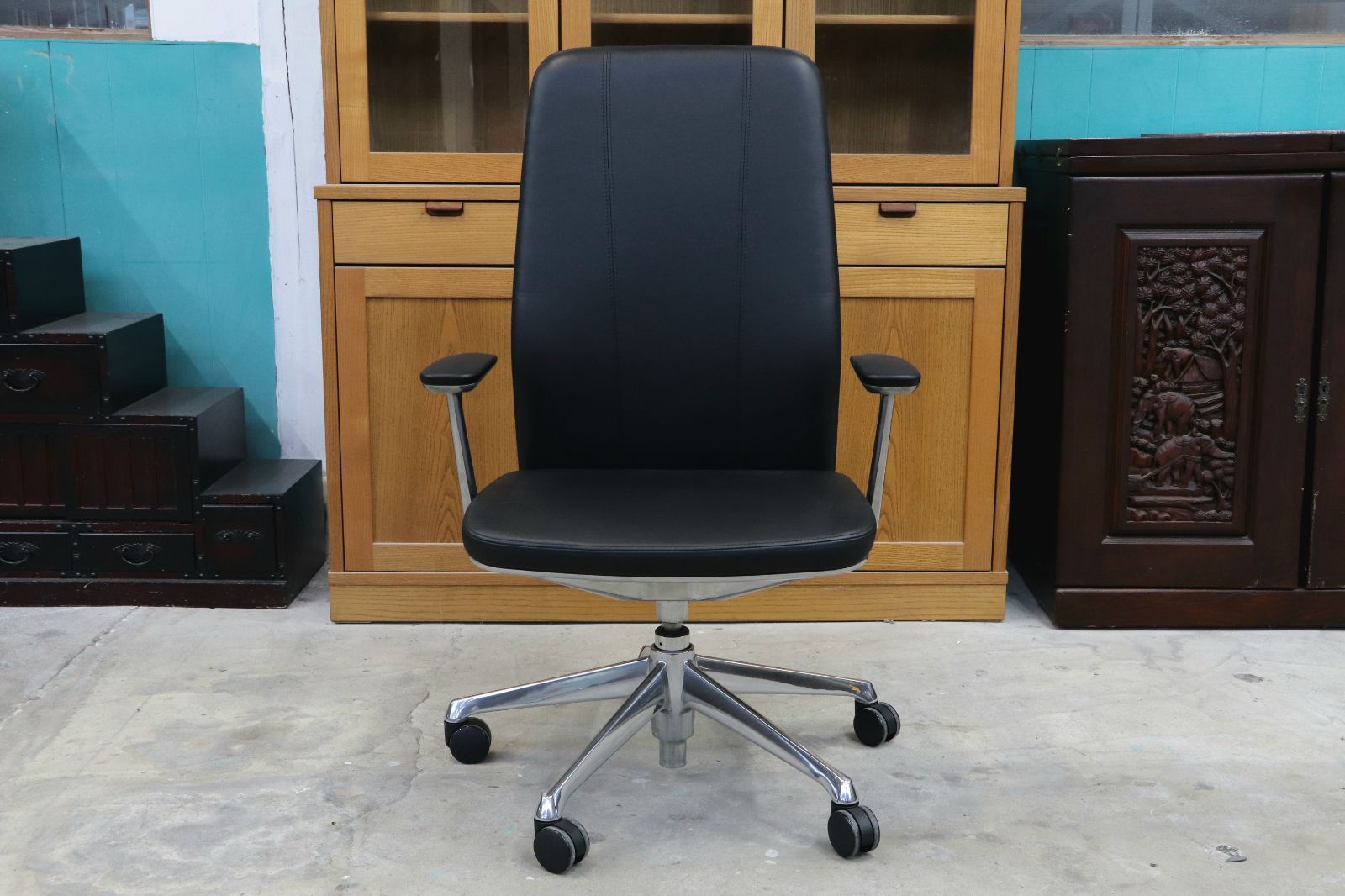 オフィスチェア