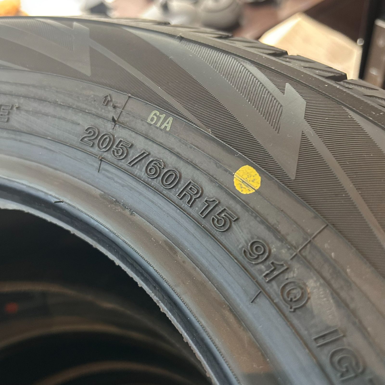  ヨコハマタイヤ アイスガード7 スタッドレスタイヤ IG 70 205 60 R 15 4本セット 全国一律 15インチ スタッドレス