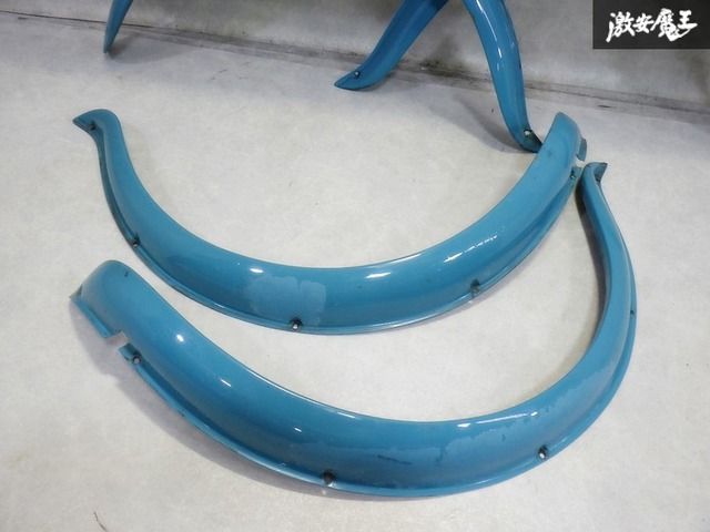 ☆即発送☆ ローバーミニ クラシックミニ ミニ オーバーフェンダー FRP