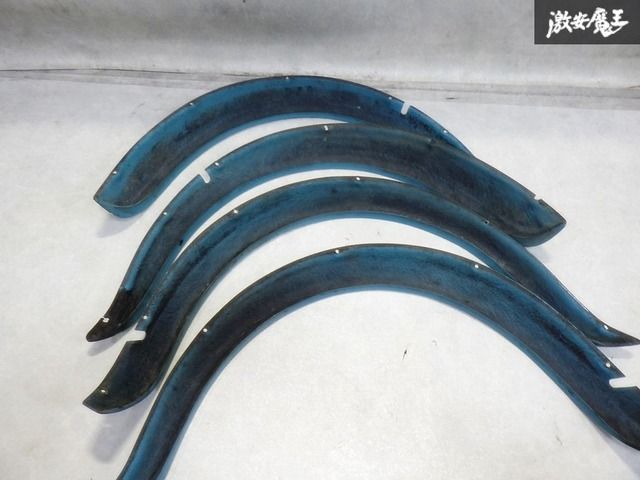 ☆即発送☆ ローバーミニ クラシックミニ ミニ オーバーフェンダー FRP