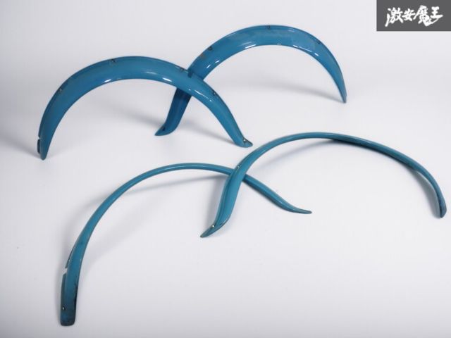 ☆即発送☆ ローバーミニ クラシックミニ ミニ オーバーフェンダー