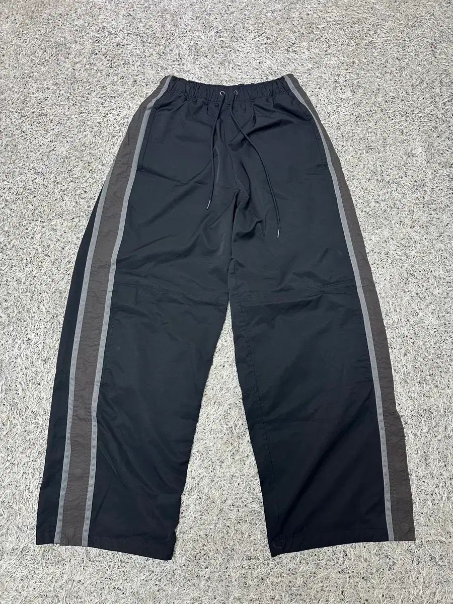 ポリテル ナイロン トラック パンツ ブラック