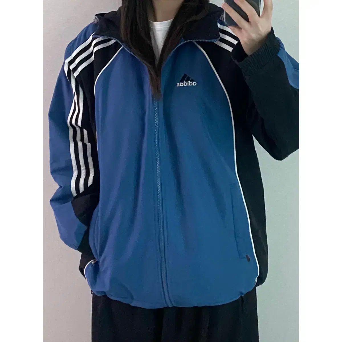 アディダス キルティングアウター