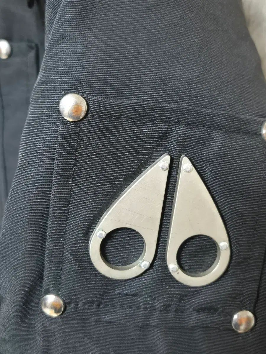 キッズ ダウンブルゾン