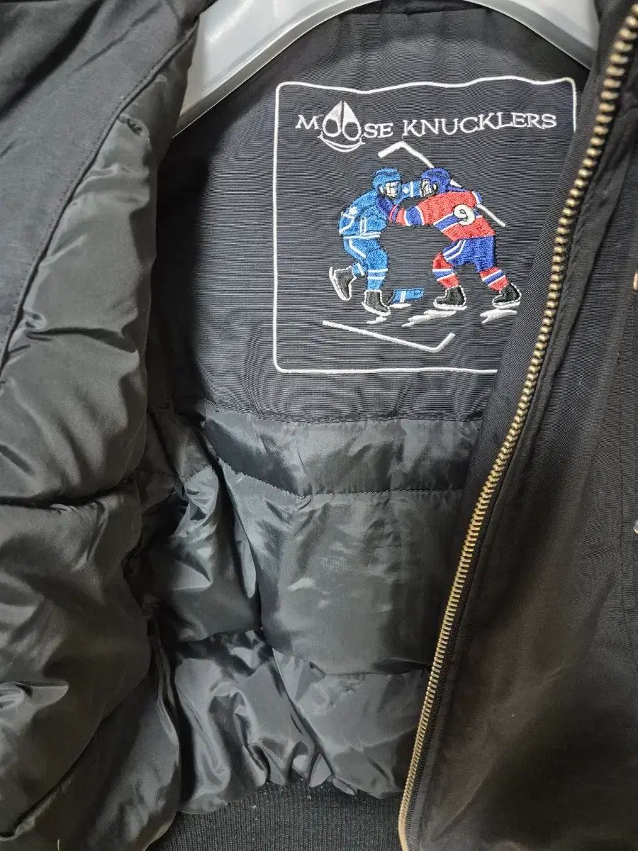 ムースナックルズ