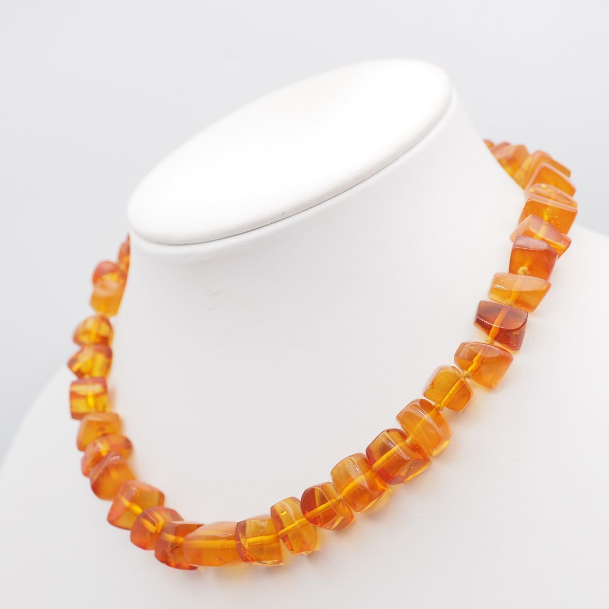 J876 琥珀 コハク アンバー ネックレス デザイン カット - メルカリ