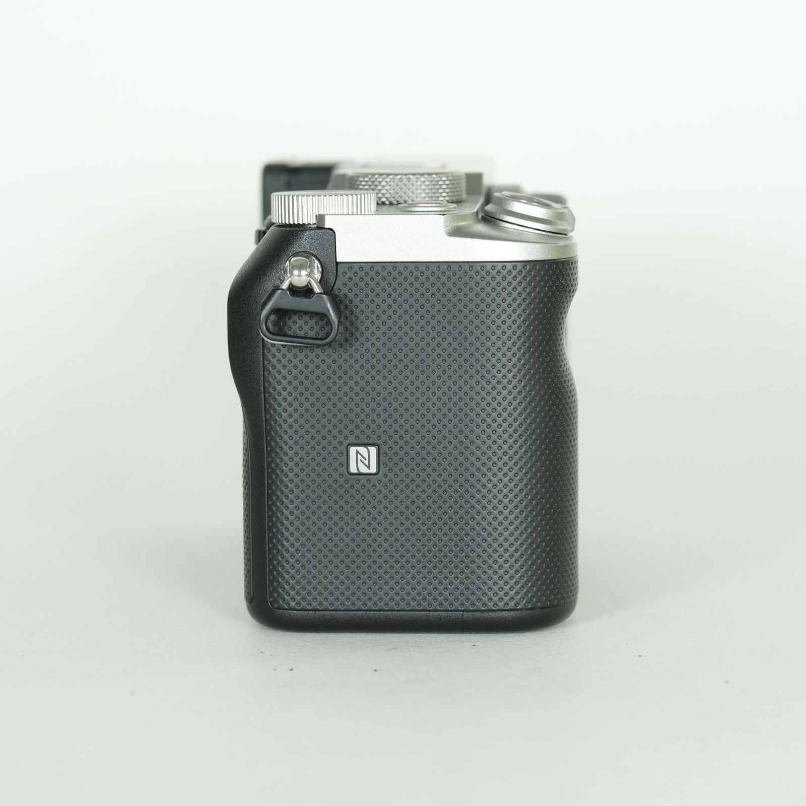 美品 | シャッター数1,700回] SONY α7C（ILCE-7C） [ボディ シルバー