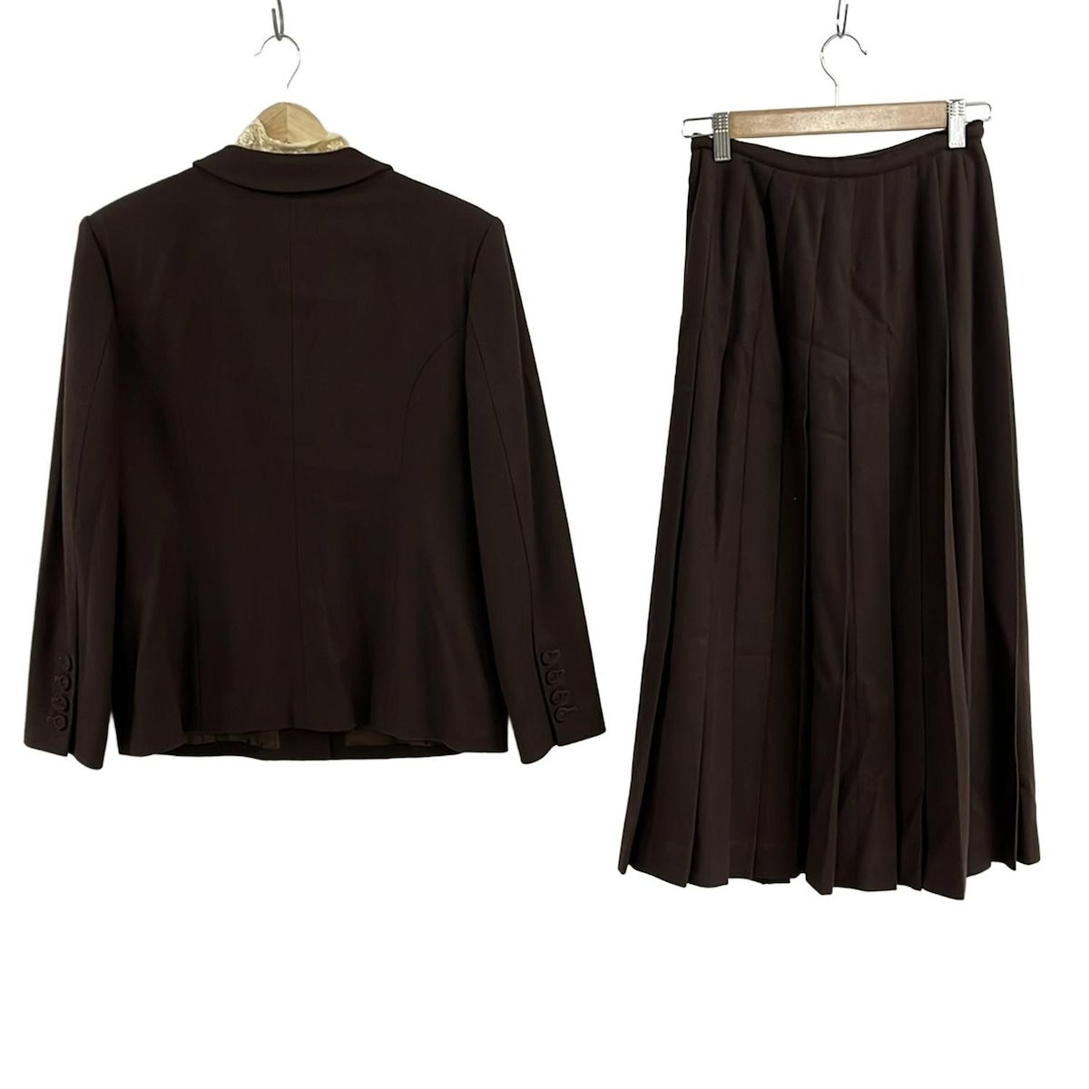 INGEBORG(インゲボルグ) スカートスーツ レディース - ダークブラウン