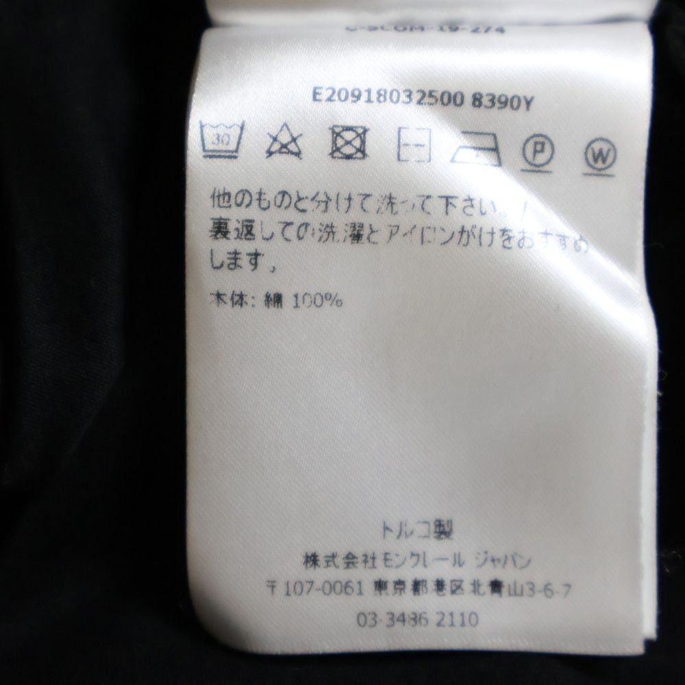 MONCLER (モンクレール) 19AW MAGLIA T-SHIRT フロントロゴ刺繍パッチ クルーネック 半袖Tシャツ カットソー ブラック E20918032500 8390Y