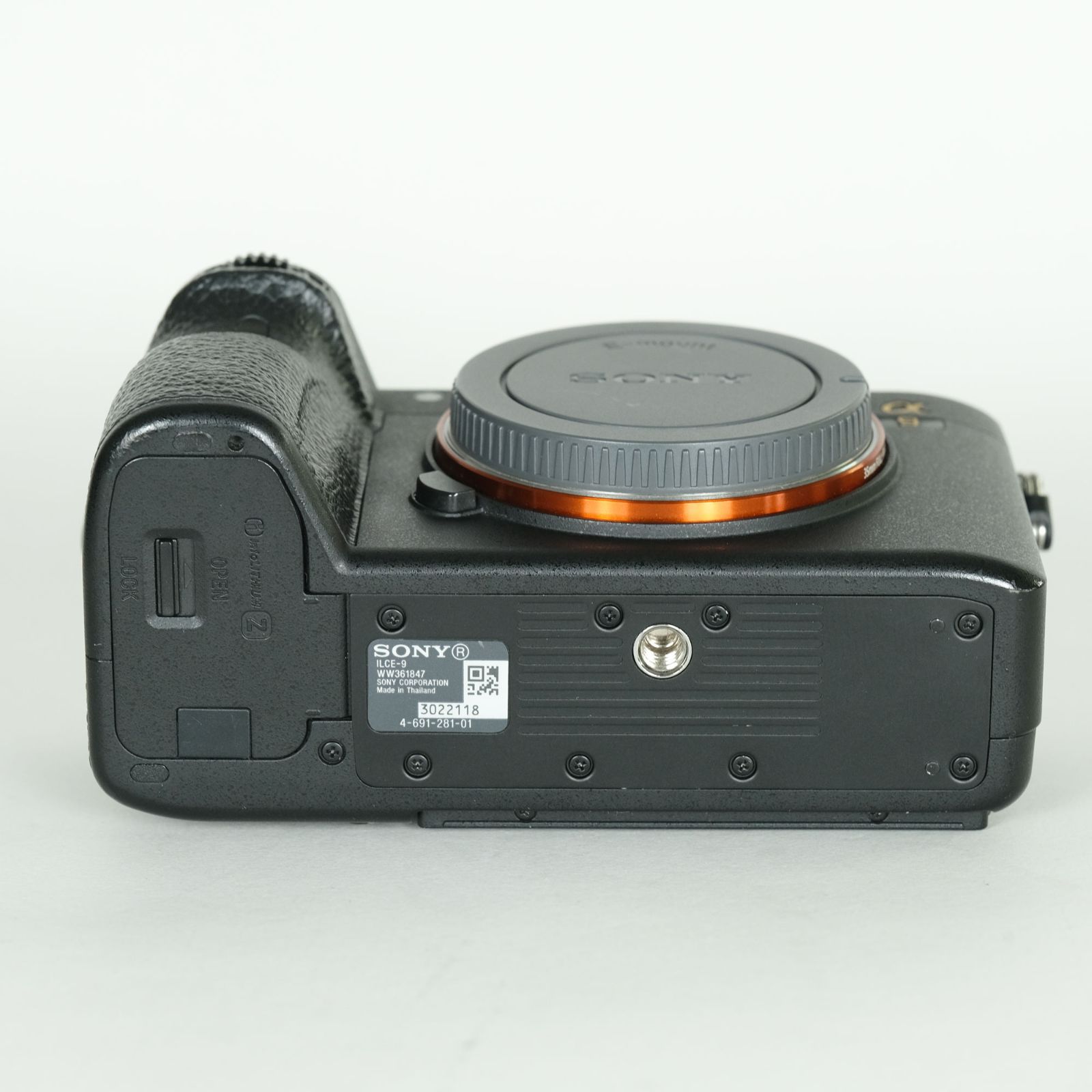 シャッター数8 245回