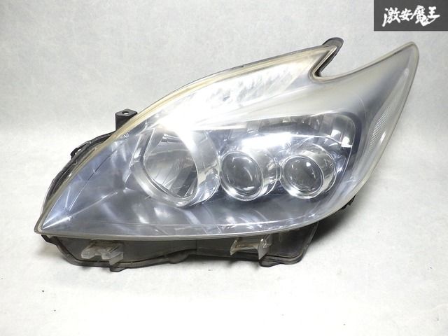 取り付けOK！即発送】トヨタ純正 ZVW30 プリウス 前期 LED 2眼 ヘッド