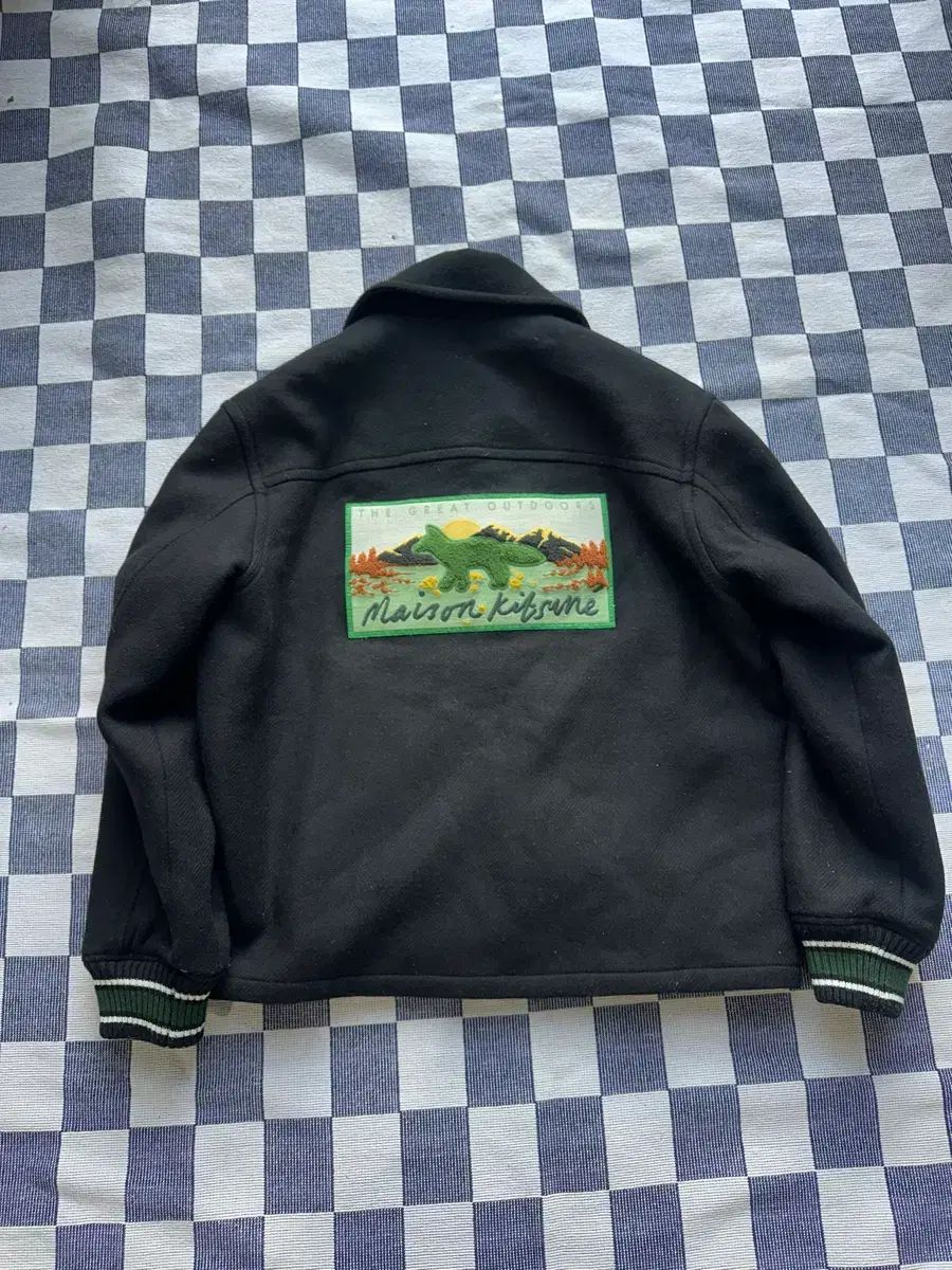メゾンキツネ スタジャン ジャケット xs - メルカリ