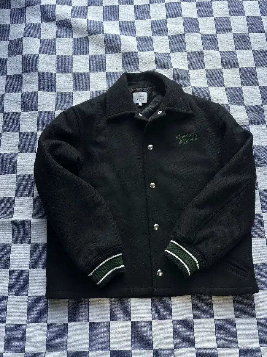 メゾンキツネ スタジャン ジャケット xs - メルカリ