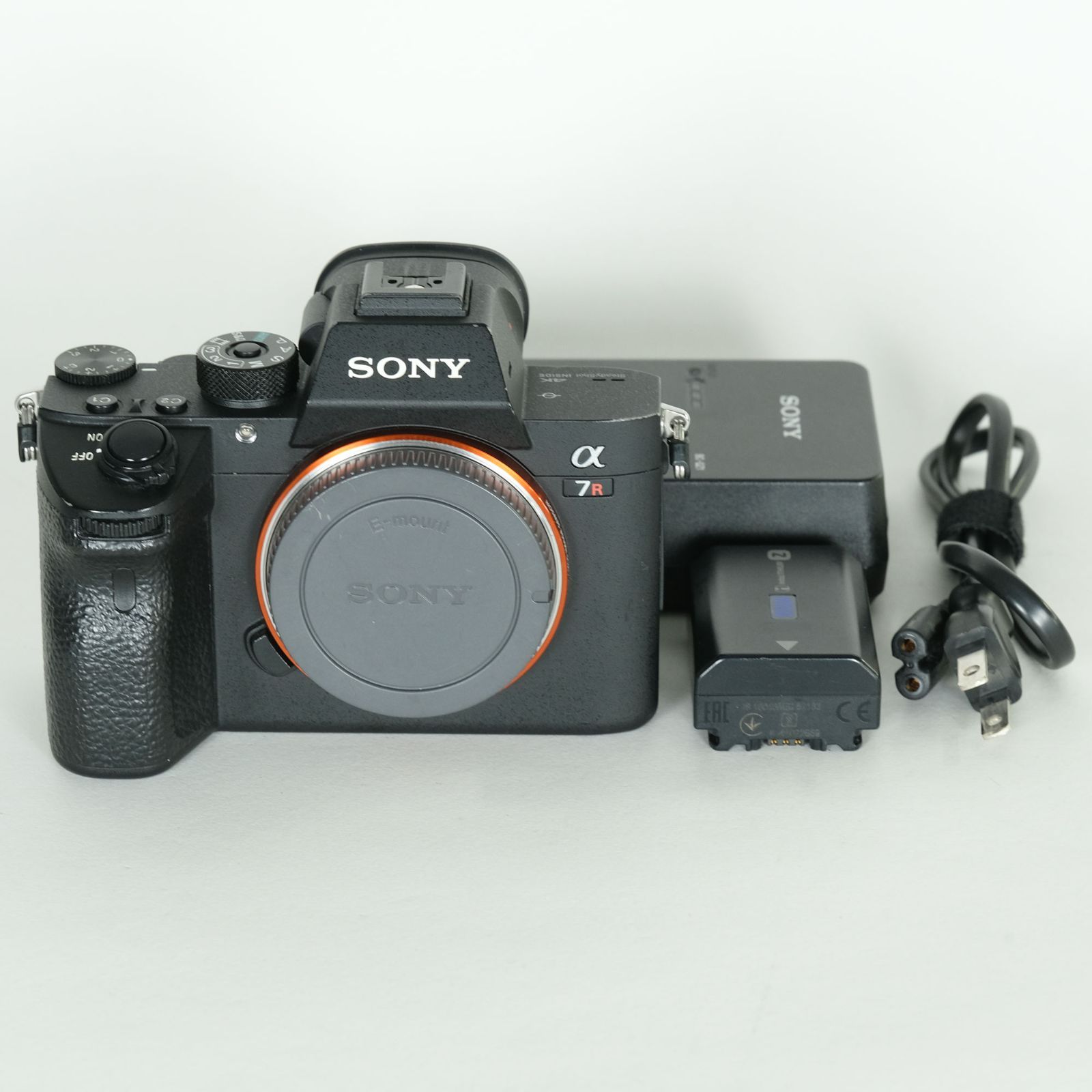 【美品】α7R III ILCE-7RM3 シャッター回数数回程度 美品】α7R III ILCE-7RM3 シャッター回数33回 - メルカリ