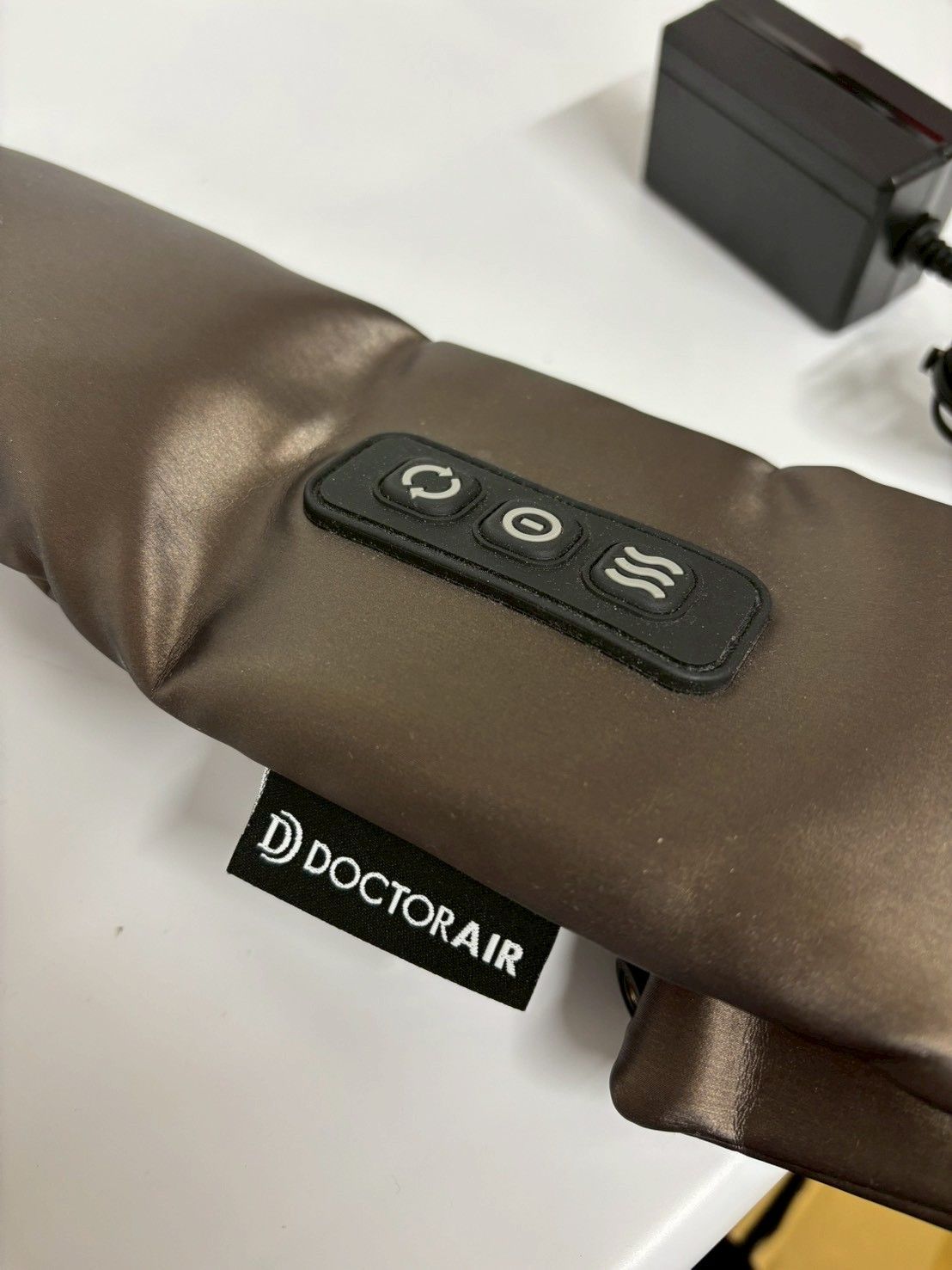 04 家庭用電気マッサージ器