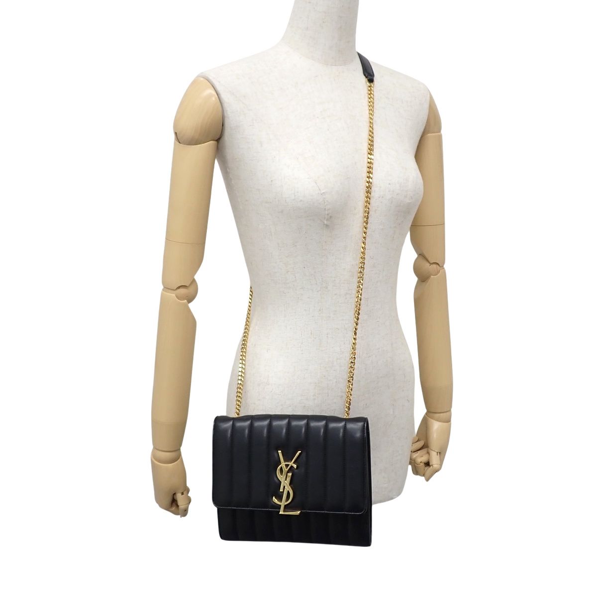 SAINT LAURENT PARIS(サンローランパリ) ヴィキ チェーンショルダー