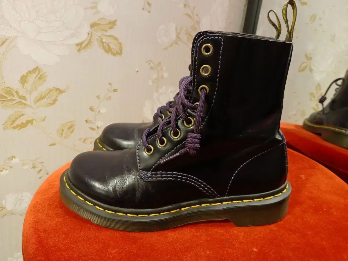 24 DR. MARTENS ドクターマーチン 1460 パスカルPURPLE パープル ウォーカーブーツ 235