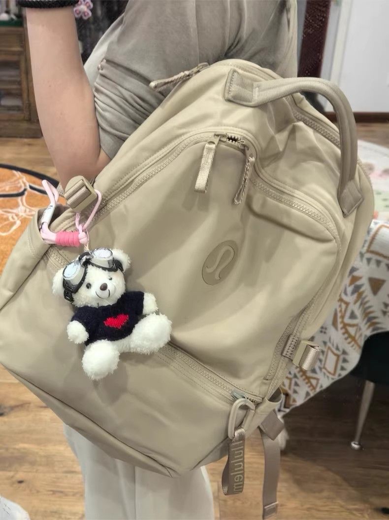 新品·未使用】lululemon ルルレモン new crew backpack 22L カーキ