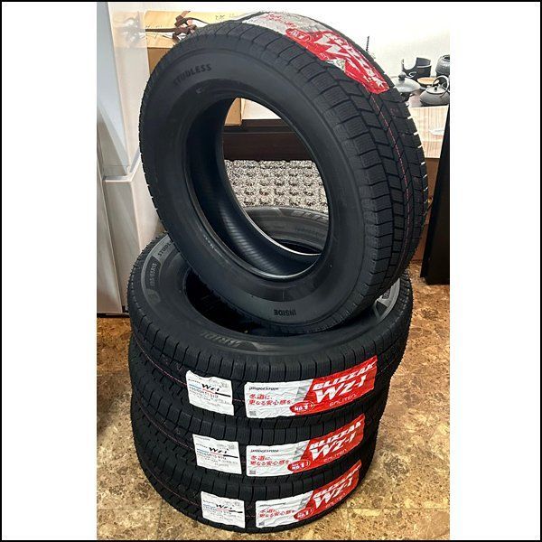 トヨタ ヴォクシー 195/65R15 スタッドレス タイヤ ブリヂストン 未使用品 TS ブリヂストン ブリザック スタッドレスタイヤ WZ-1 195