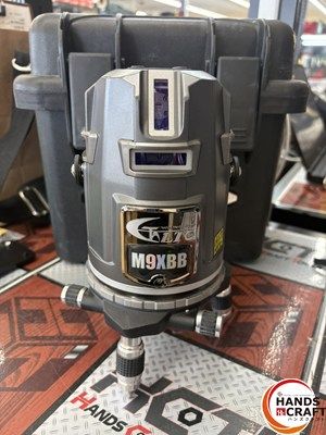 テクノ M 9 XBB 墨出し器 受光器 LC-FSG バッテリー LBT-3400 IN ×2 付 ハンズクラフ