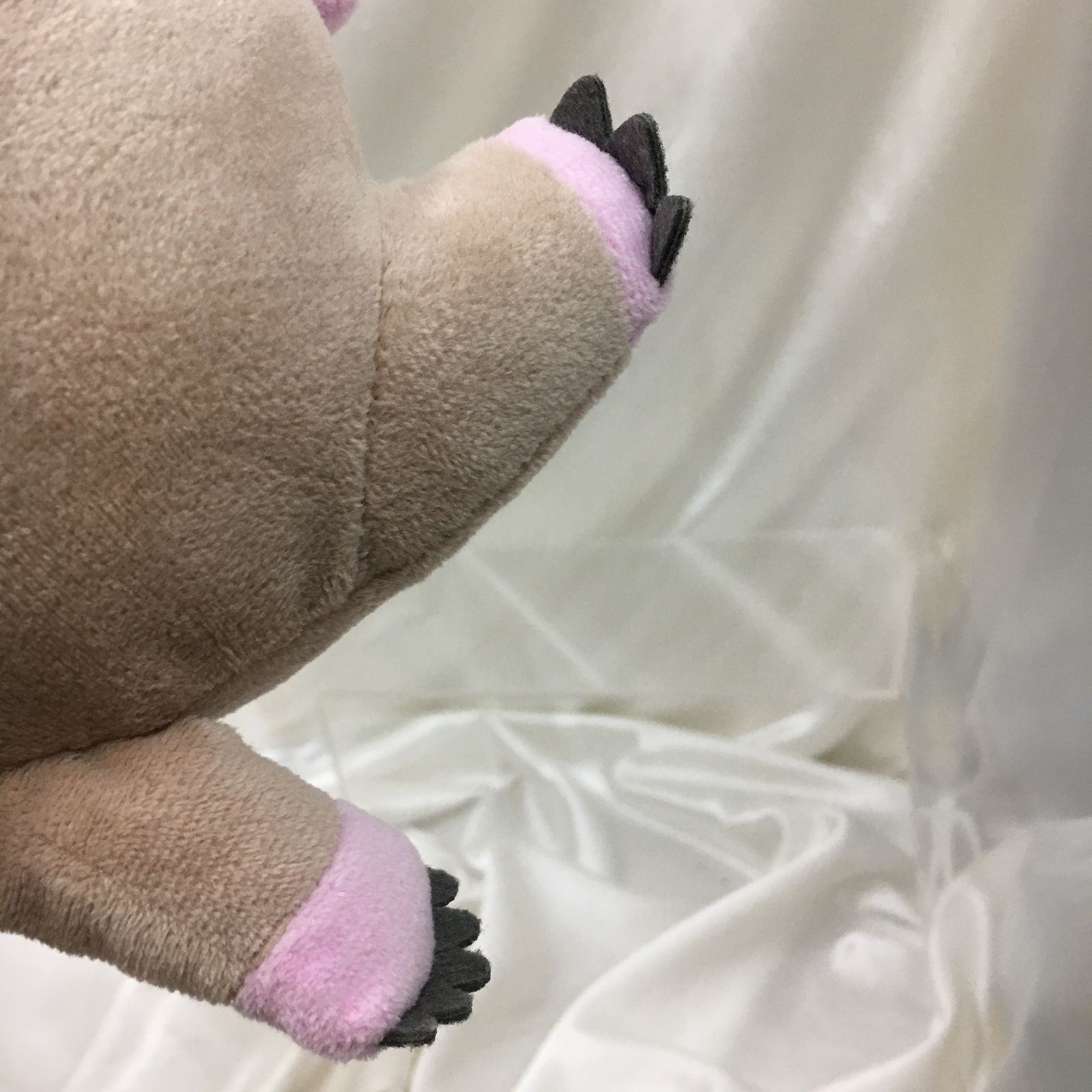 三沢店43-9-1202】デジモンテイマーズ でっかいぬいぐるみ ロップモン