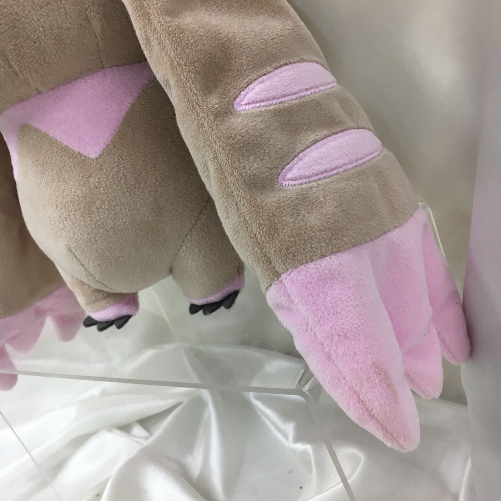 三沢店43-9-1202】デジモンテイマーズ でっかいぬいぐるみ ロップモン