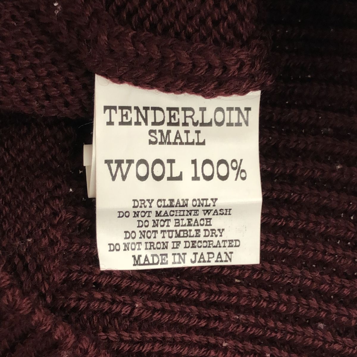 TENDERLOIN 100%ウール ニット セーター Lサイズ トップス ◎TENDERLOIN◎ テンダーロイン ウール 100% Vネックセーター