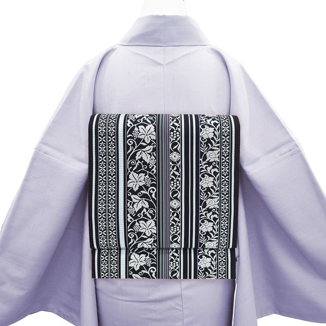 名古屋帯 本場筑前博多織 井上絹織 正絹 八寸 博多織 博多帯 全通 黒 白 水色 葡萄唐草 花唐草 縞 カジュアル おしゃれ 春 秋 冬 なごや帯 八寸名古屋帯 松葉仕立て 仕立て上がり みやがわ sb 54847