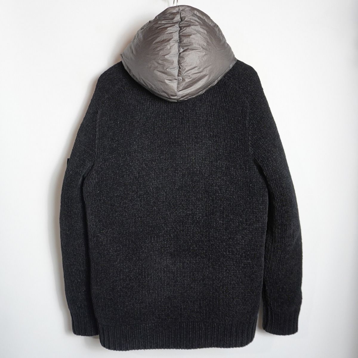 美品 24AW STONE ISLAND ストーンアイランド プレジデント ニット