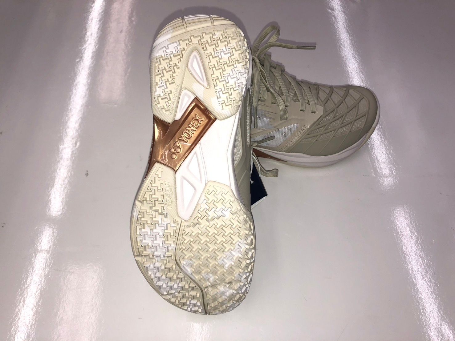 YONEX ヨネックス バドミントンシューズ パワークッションカスケードドライブ SHBCD 3 シューズ バドミントン スポーツ