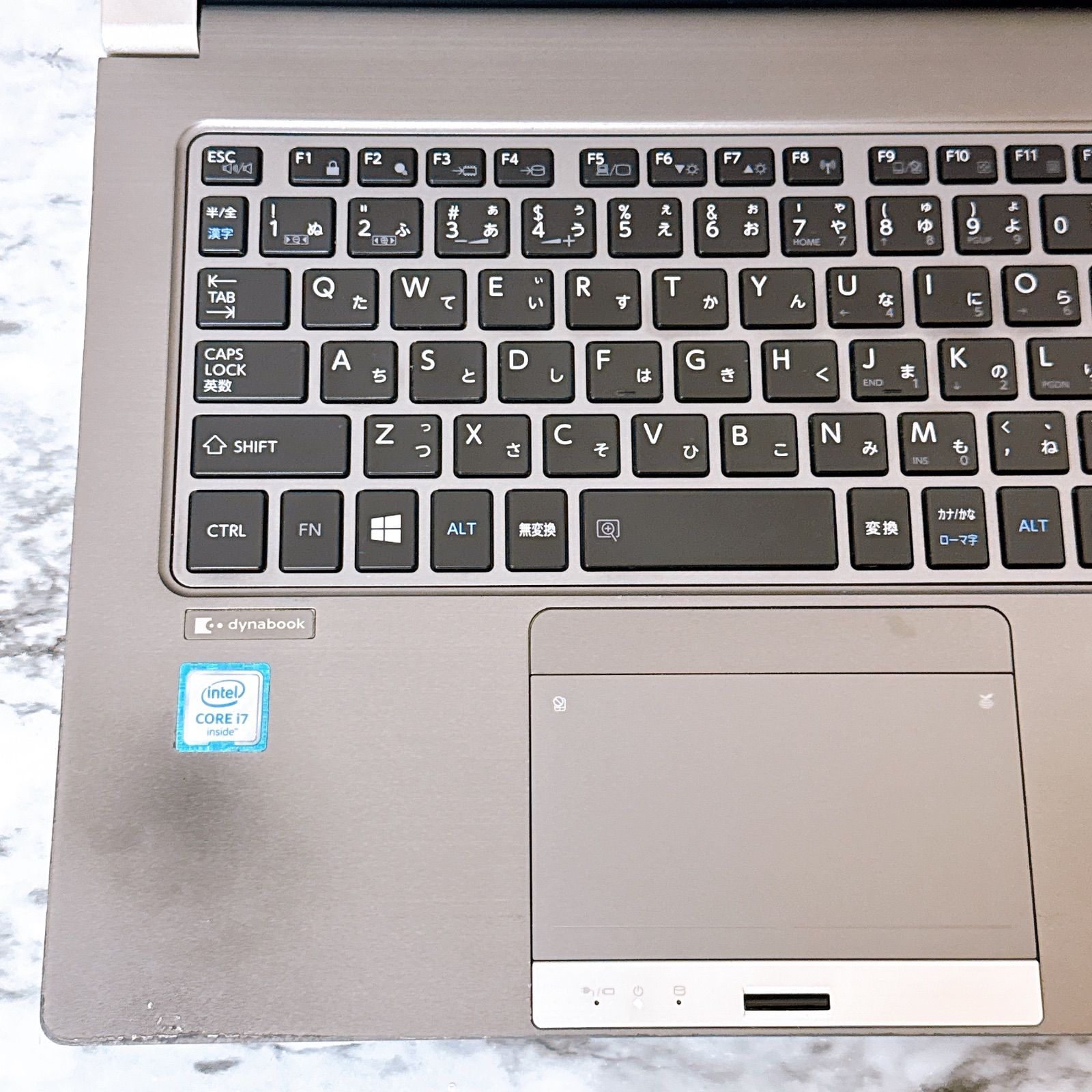 【週末SALE!】★MO2021付！東芝★メモリ8GB★Corei7★爆速SSD 1台限定✨高性能i7＆爆速SSD/メモリ8GB✨カメラ付き 薄型パソコンPC