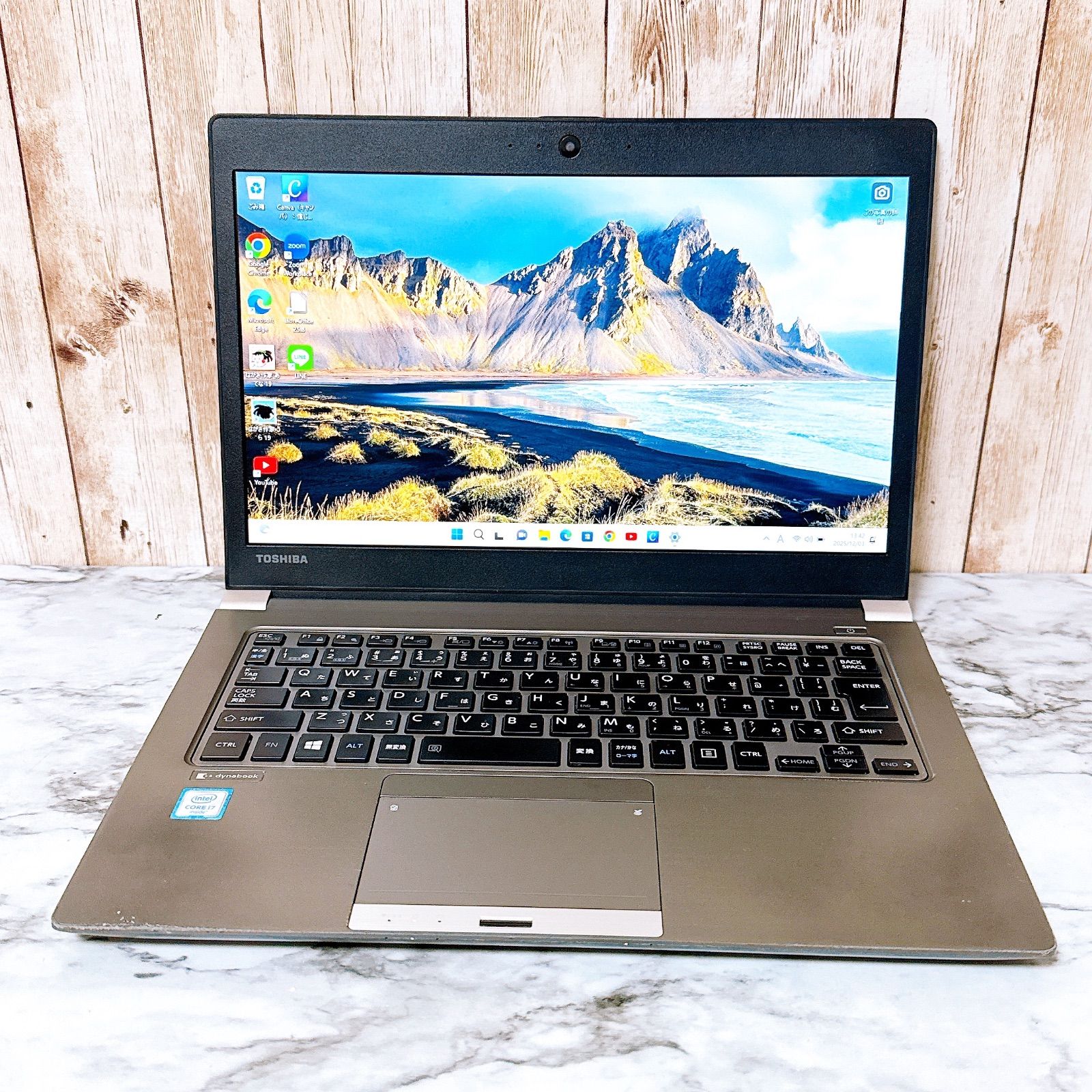 1台限定✨高性能i7＆爆速SSD/メモリ16GB✨カメラ 初期設定済みノートPC 1台限定✨高性能i7＆爆速SSD/メモリ8GB✨カメラ付き 薄型パソコンPC