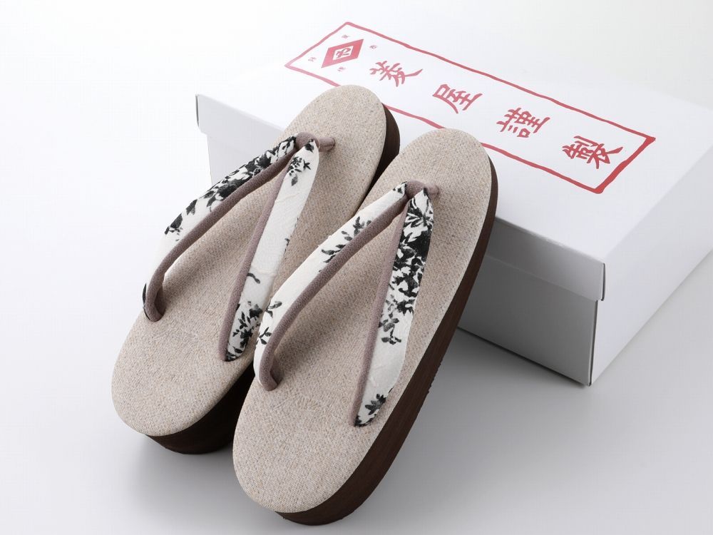 菱屋謹製 カレンブロッソ うまくいく紋 ソフト鼻緒 おしゃれ カフェ草履 Ｓサイズ ベージュ系 hiy 81 338