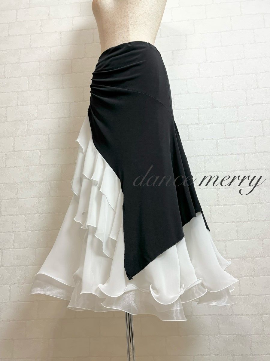 MERRY】新品 豪華 社交ダンス 白 黒 スカート パーティ タンゴ ワルツ