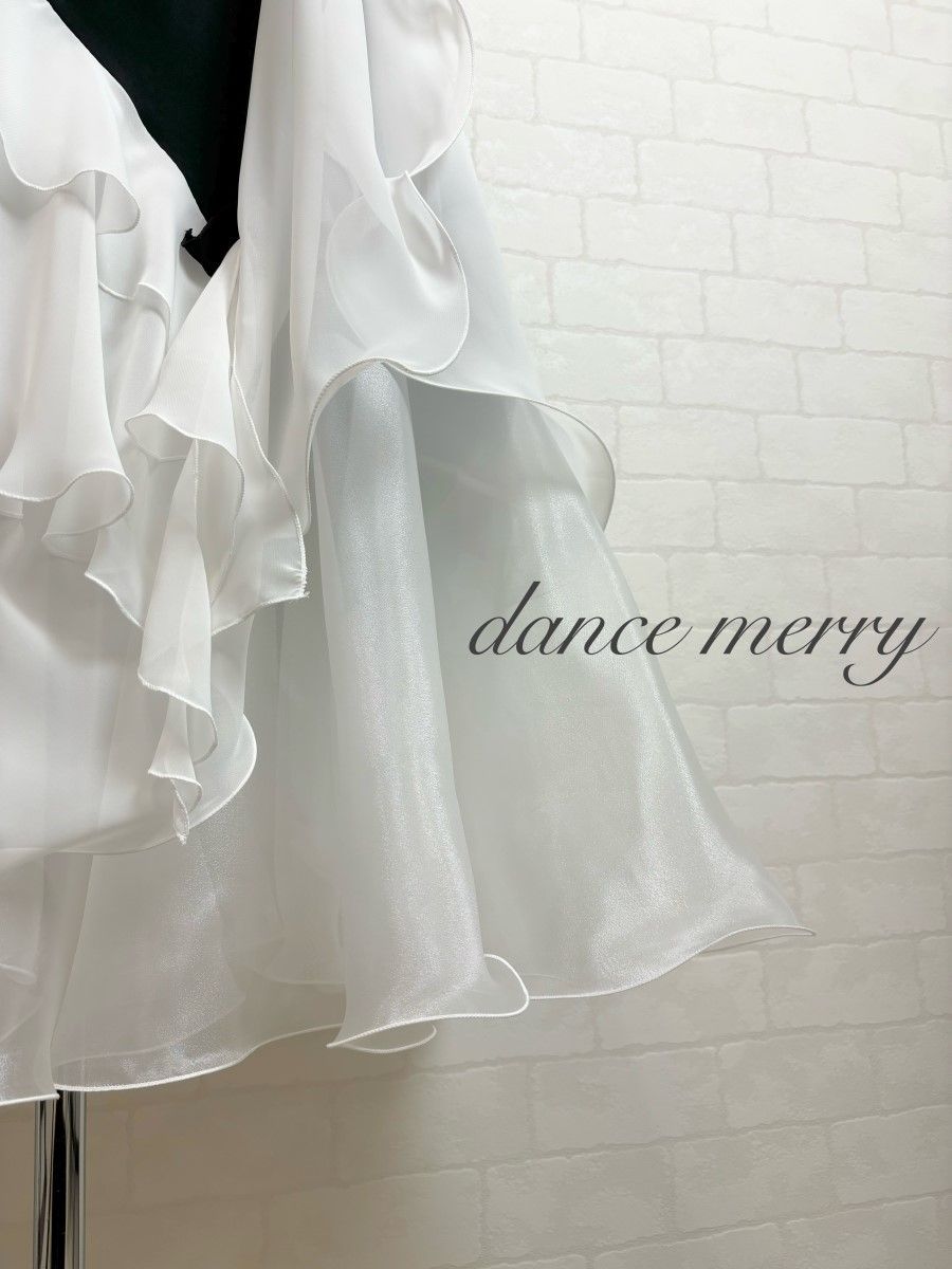 MERRY】新品 豪華 社交ダンス 白 黒 スカート パーティ タンゴ ワルツ