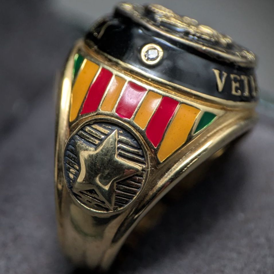 ダンバリーミント USアーミー ベトナム退役軍人リング ゴールドメッキ