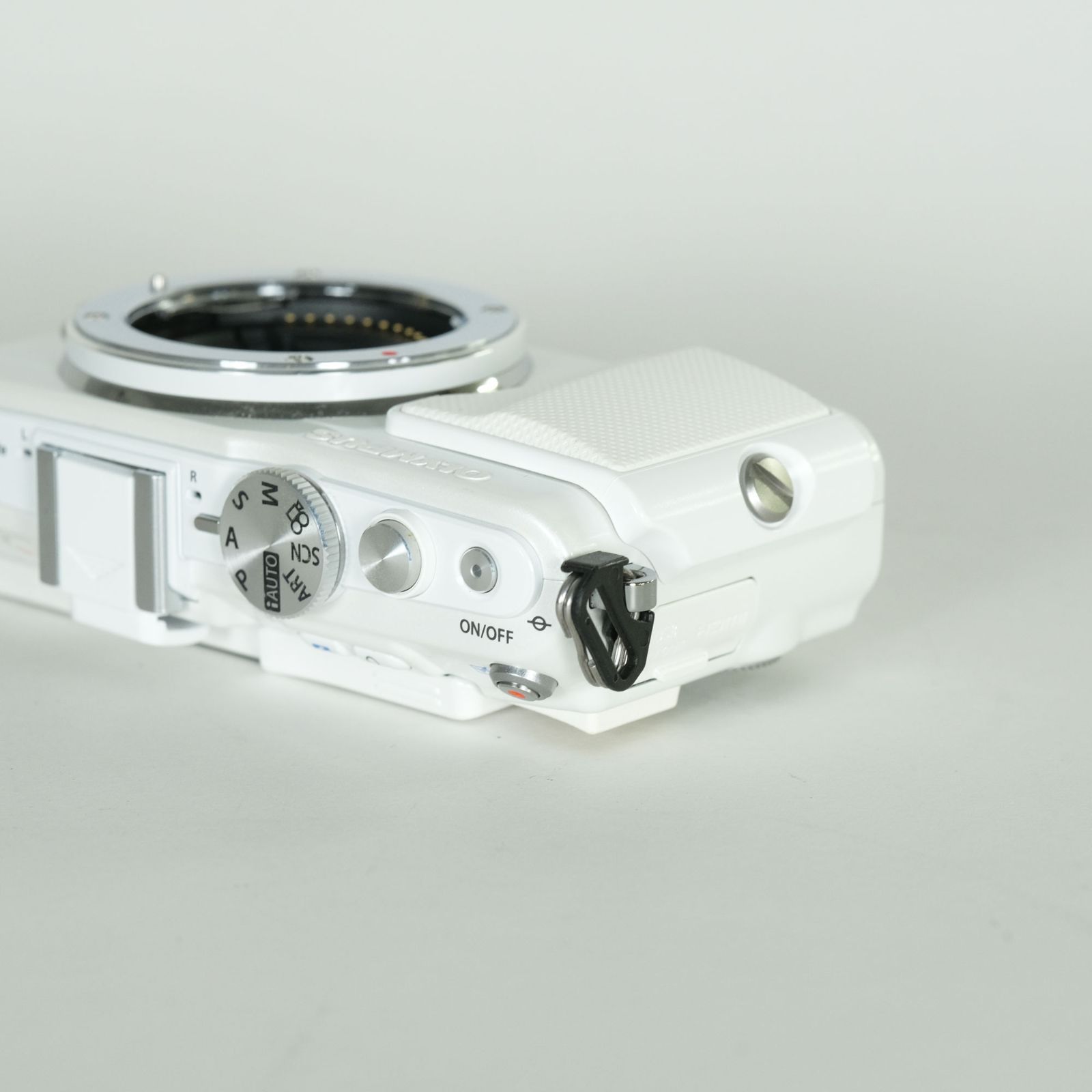 ホワイト マイクロフォーサーズマウント