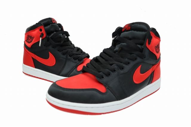 ナイキ NIKE WMNS AIR JORDAN 1 RETRO HI OG SATIN BRED エア