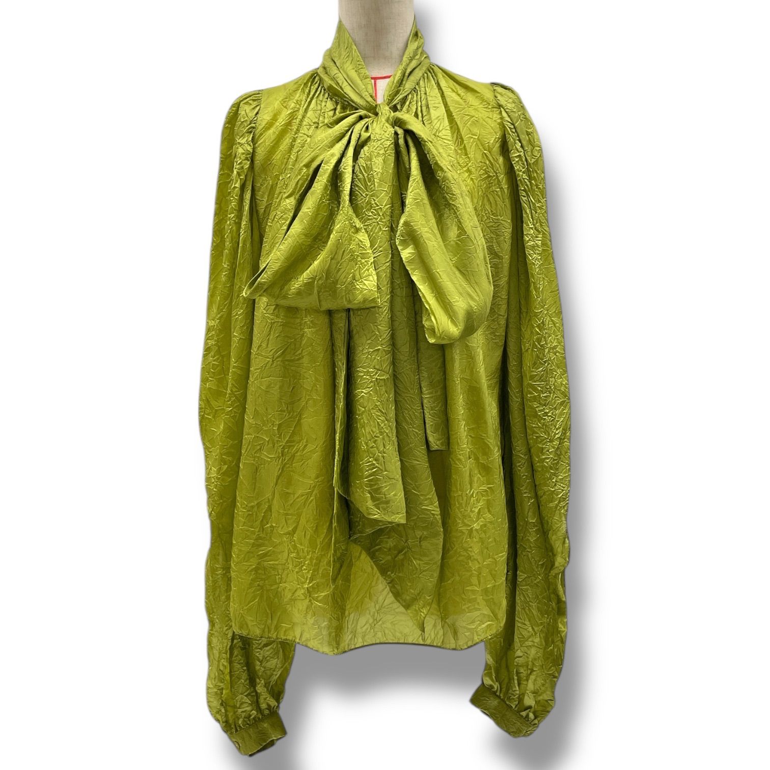 新品 未使用 タグ付き ROCHAS ロシャス シワ加工 ボウタイブラウス 