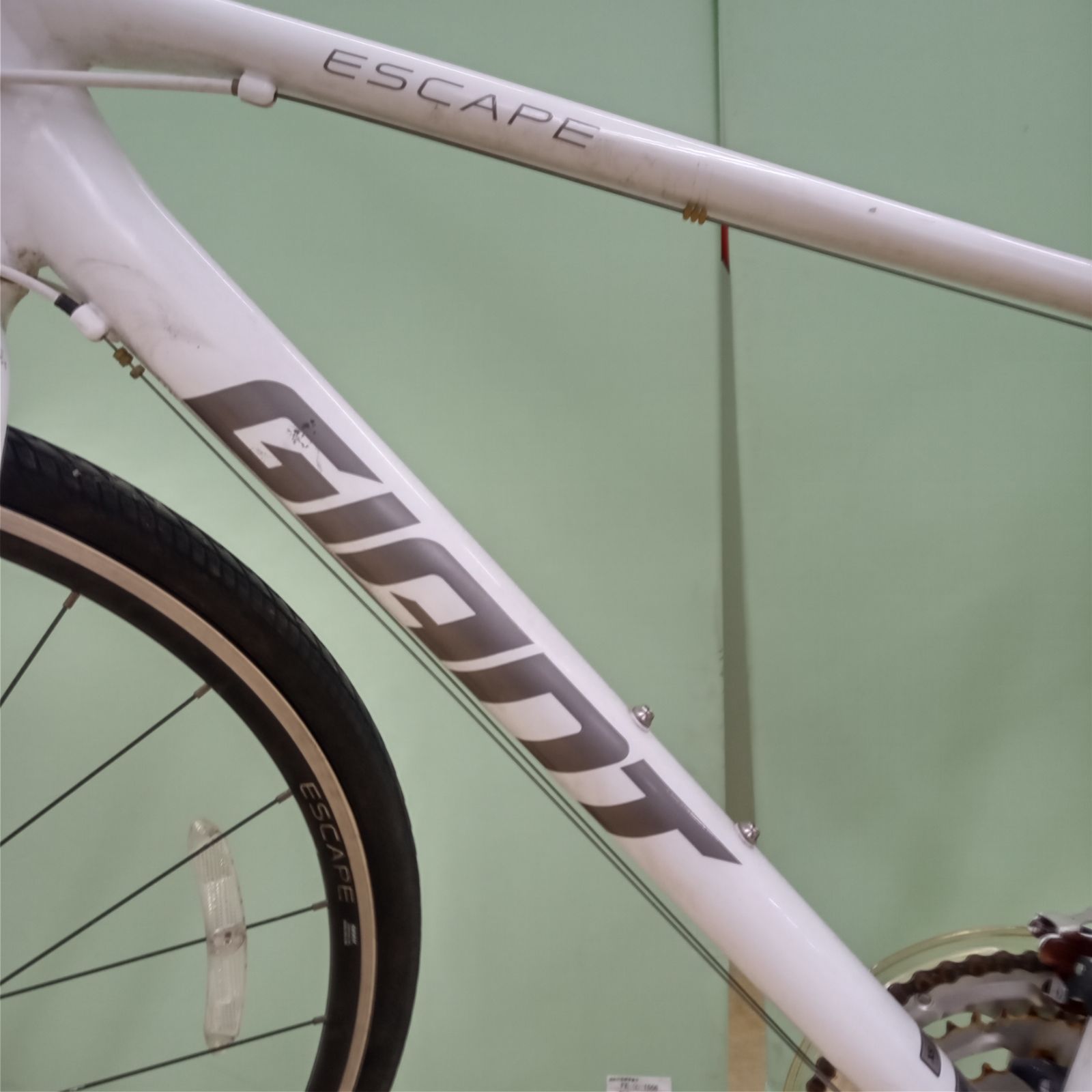 関東地域 販売 GIANT エスケープR 3 クロスバイク