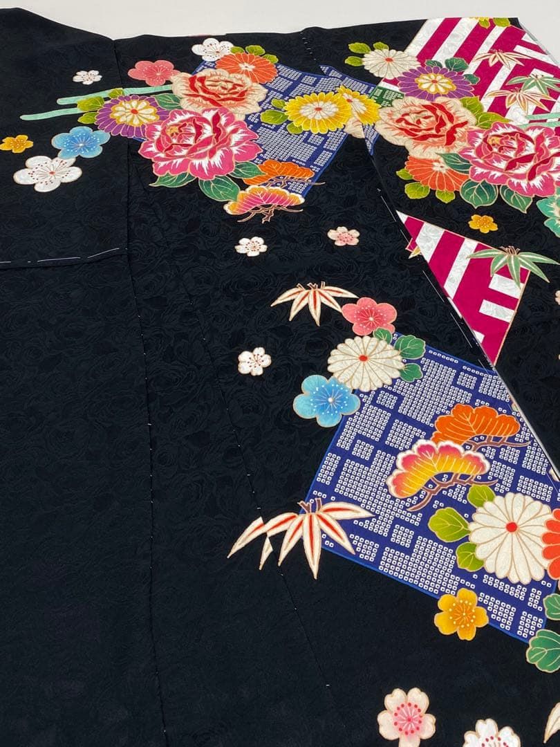 振袖 仮絵羽 舞台衣装 金駒 金彩 紋意匠 薔薇 正絹 未仕立て品 八掛