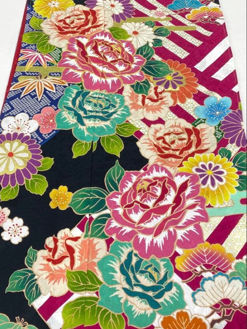 振袖 仮絵羽 舞台衣装 金駒 金彩 紋意匠 薔薇 正絹 未仕立て品 八掛