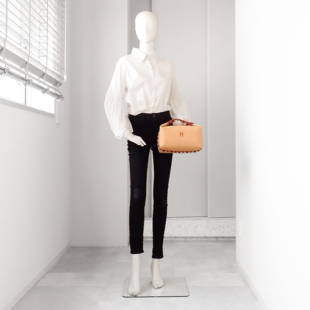 エルメス ブリッド・ア・ブラック・オ・カレ GM ポーチ ハンドバッグ