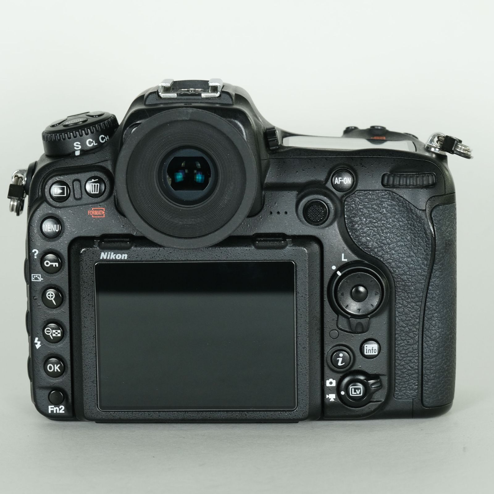 NIKON D500 ボディ シャッター回数15822回 おまけ付き 良品 | シャッター数52,200回] Nikon D500 [ボディ] | Nikon Fマウント